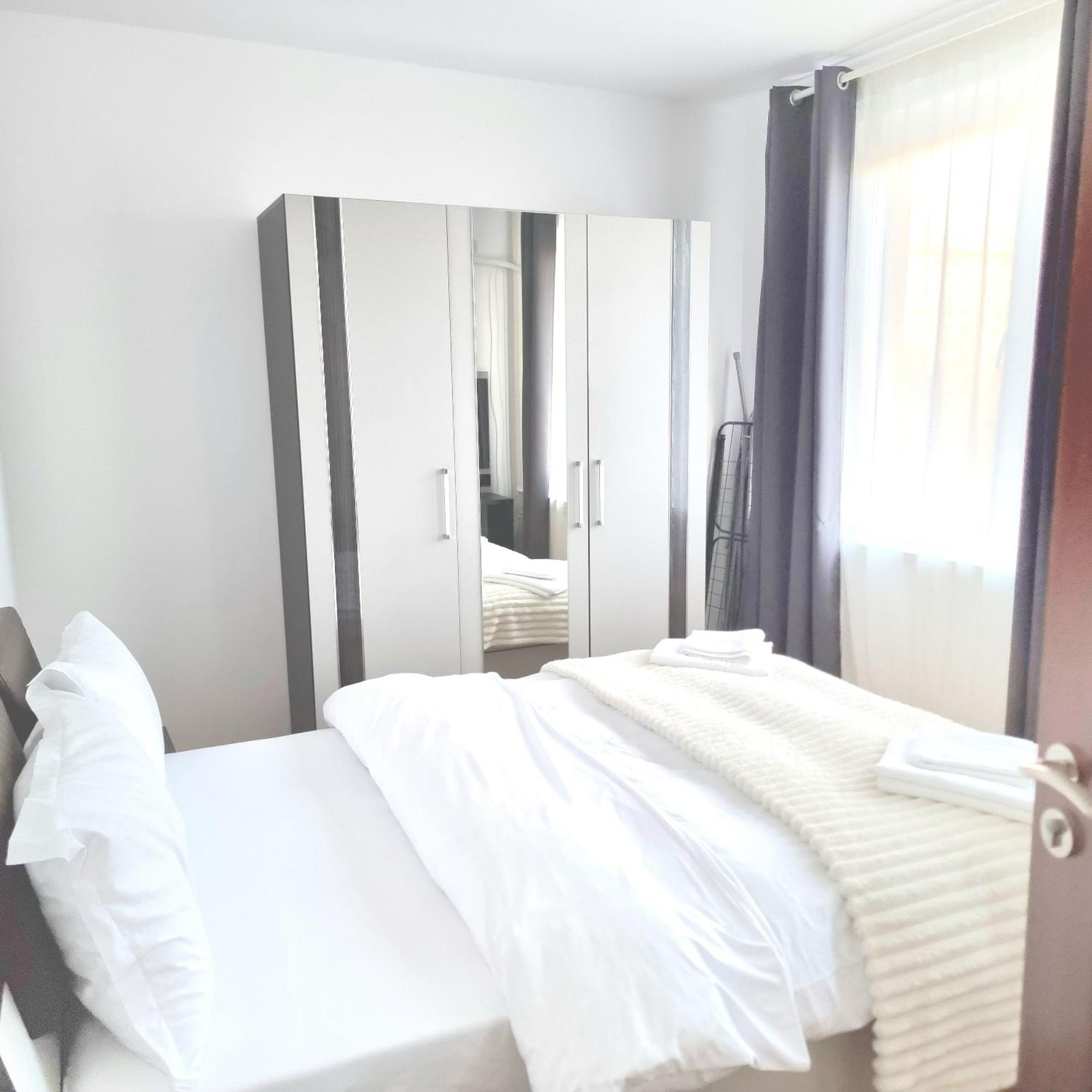 Chic Comfort 1Bdr With Landmark View - Concerthall بوخارست المظهر الخارجي الصورة