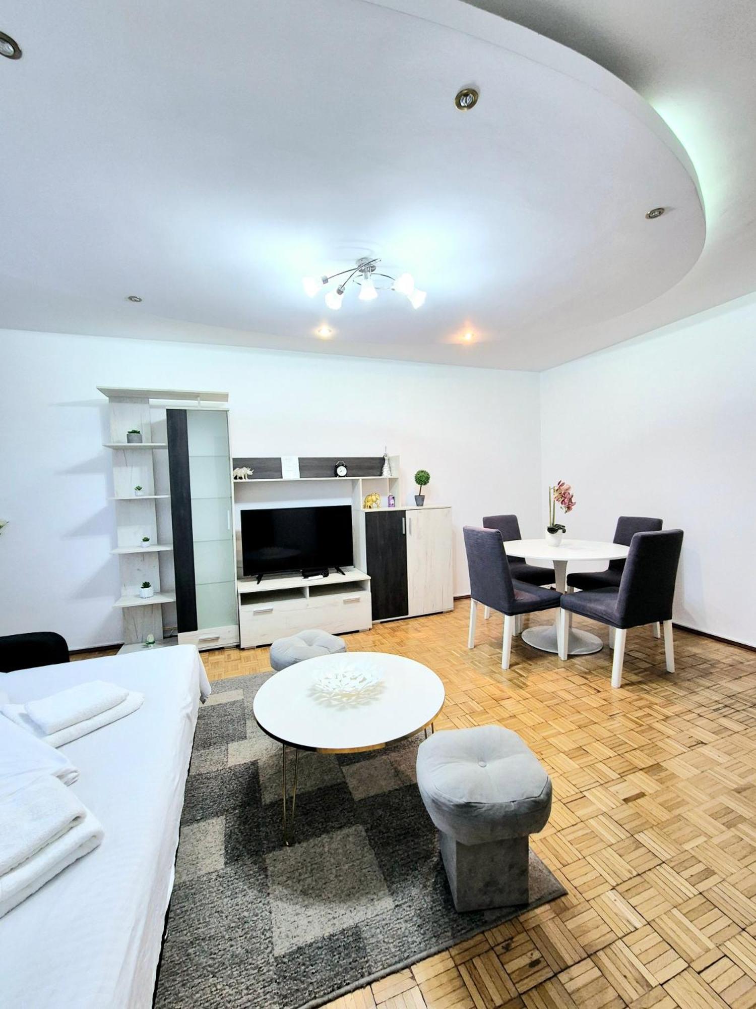Chic Comfort 1Bdr With Landmark View - Concerthall بوخارست المظهر الخارجي الصورة