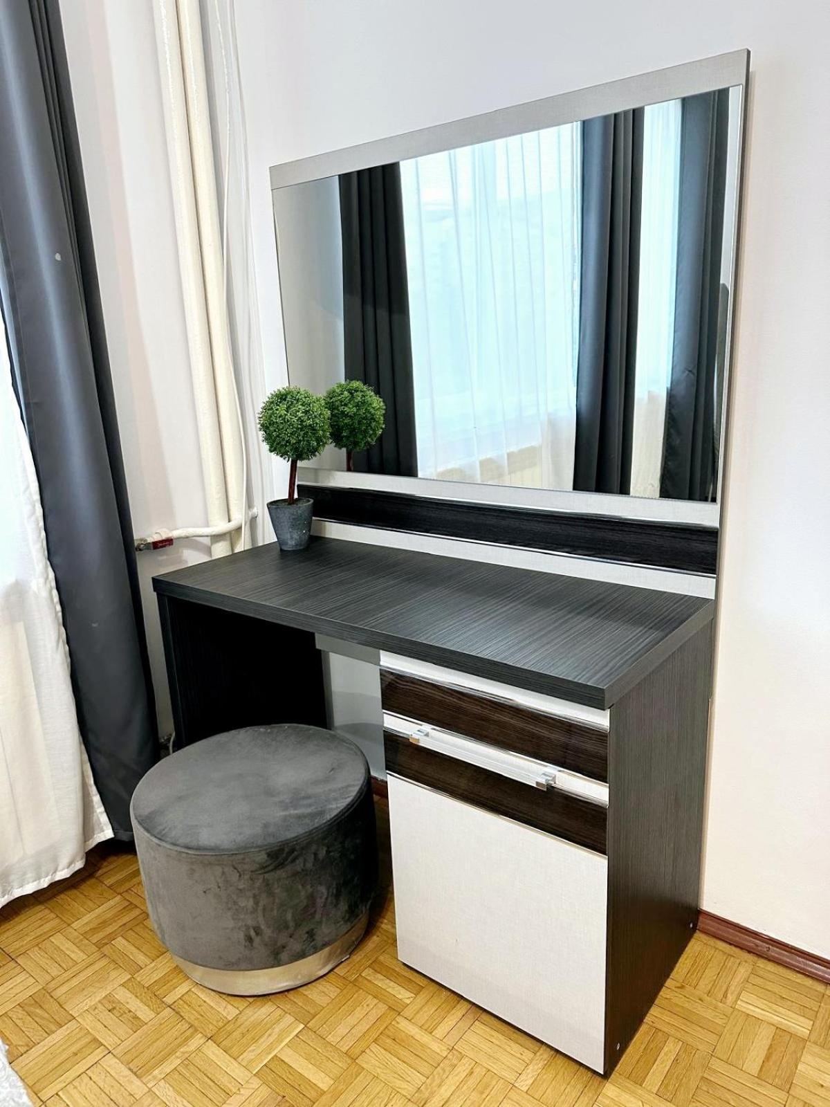 Chic Comfort 1Bdr With Landmark View - Concerthall بوخارست المظهر الخارجي الصورة